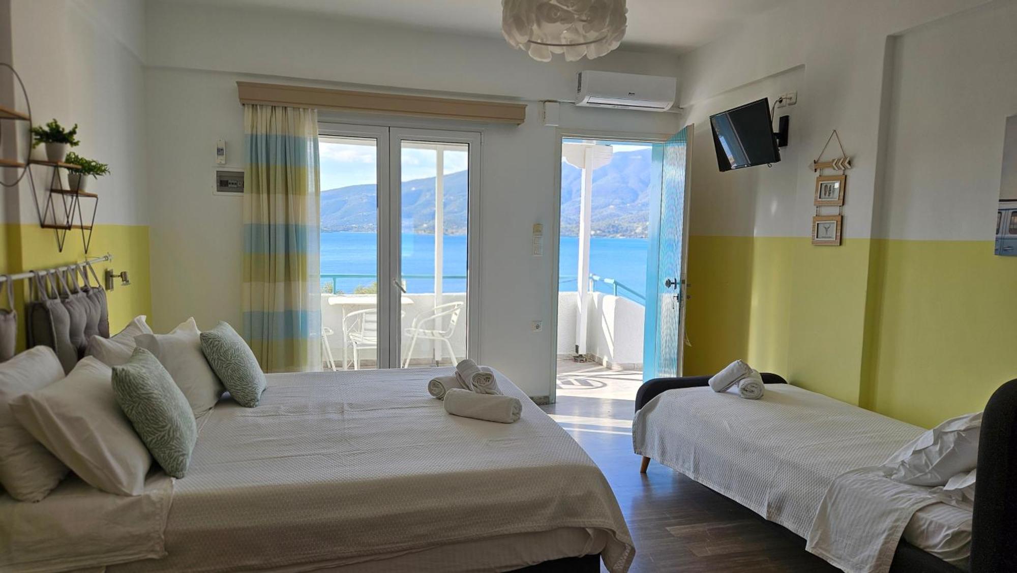 Theodora Rooms Poros Town Екстериор снимка