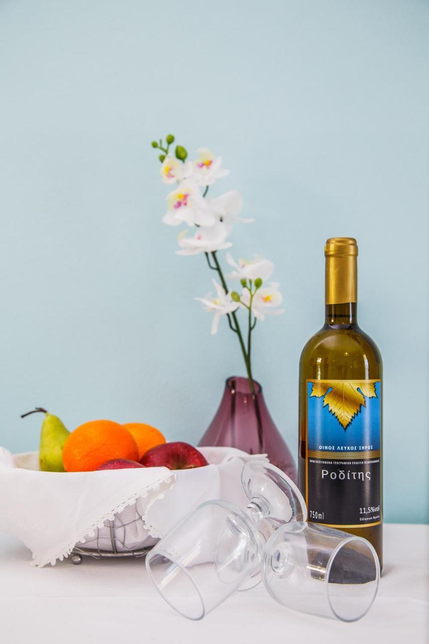 Theodora Rooms Poros Town Екстериор снимка