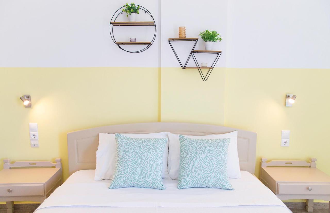 Theodora Rooms Poros Town Екстериор снимка